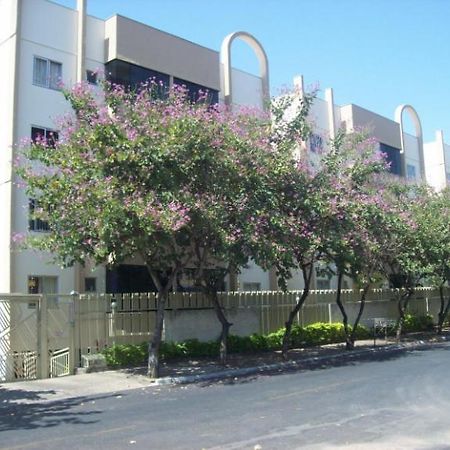 Residencial Varanda Dos Buritis Aparthotel กัลดัสโนวัส ภายนอก รูปภาพ